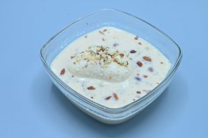 Picture,Of,Kheer,With,Almonds,Topping,And,Other,Dry,Fruits